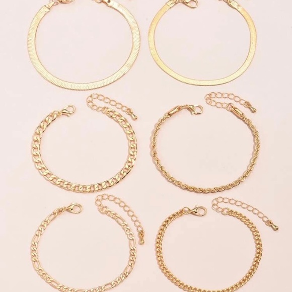 Bracelets - Picture 3 of 3